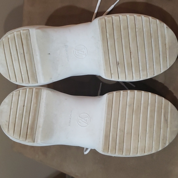 Authentic Archlight Louis Vuitton sneakers burgandy and pink (with dust bags) - Picture 6 of 11